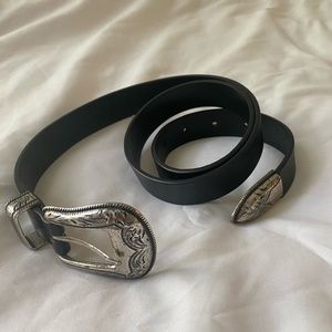 ARITZIA Leather Western Buckle Belt